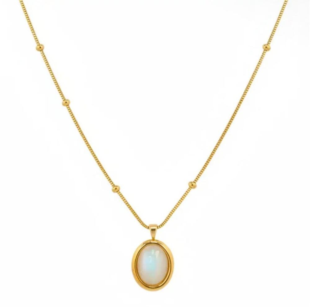 Stainless Cat’S Eye Glass Oval Pendant Necklace